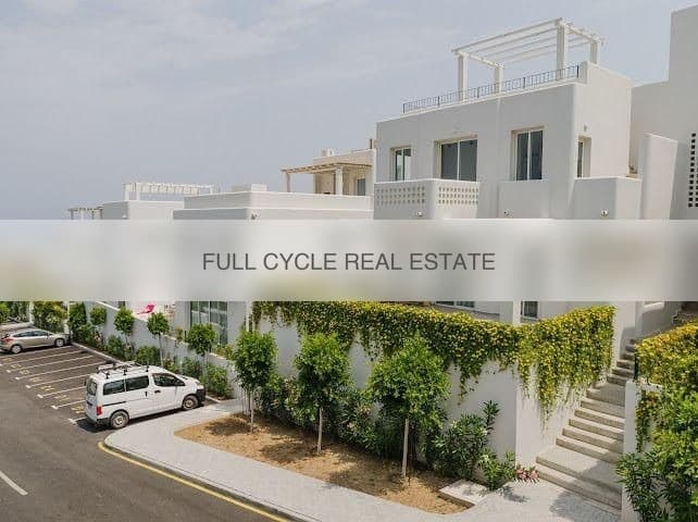 Kıbrıs Girne Alsancak Site İçerisinde Ultra Lüks Kiralık 1+1 Daire — Fotoğraf 1/13